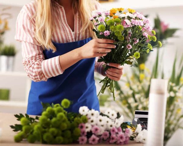 Fórmate en arte floral con este Máster en Floristería Artesanal