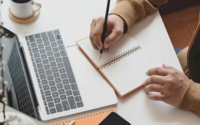 ¿Cómo se representa el arte figurativo en la escritura?