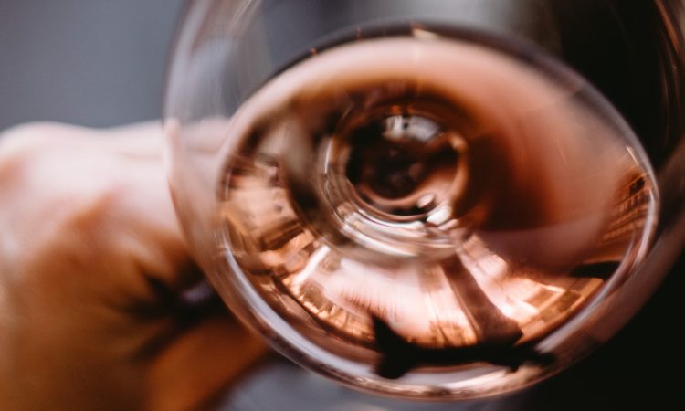 Conoce la estructura del vino y los elementos que influyen en ella