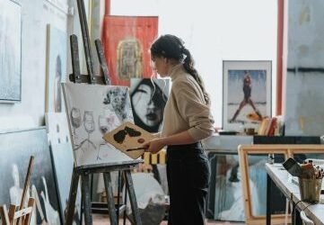 Conviértete en un experto en terapias artísticas
