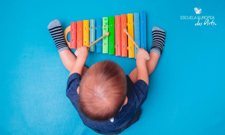Musicoterapia para niños: beneficios y actividades para su desarrollo 